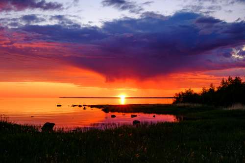 Auringonnousu Mikonkarissa